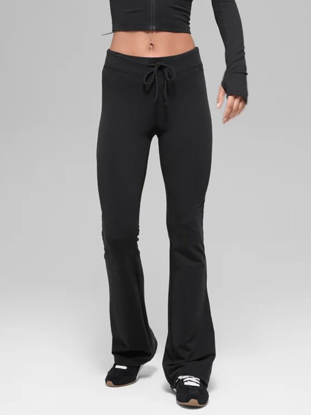 Brand New✨Sway Bootcut ALO Yoga Black Sweatpant🖤